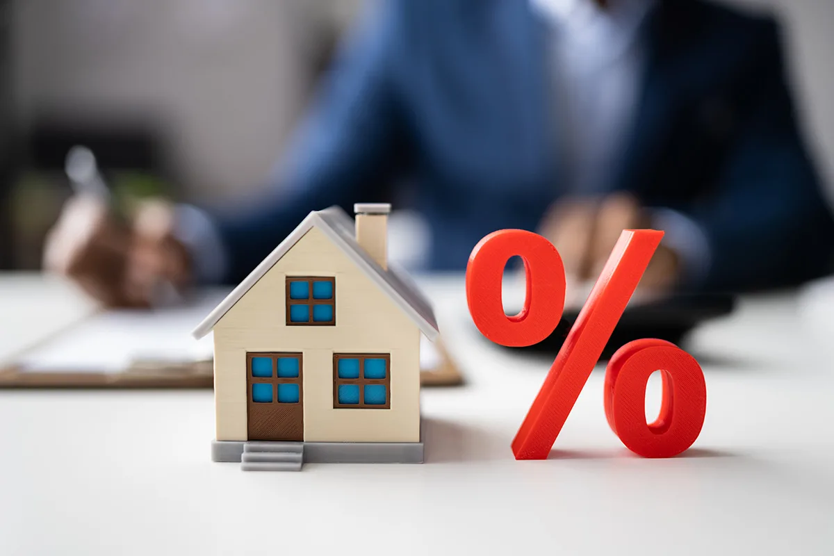کمیسیون معاملات ملکی