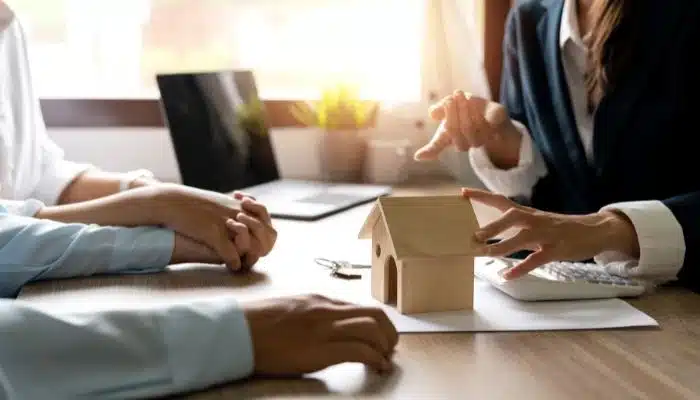 تاخیر در تحویل ملک در دبی
