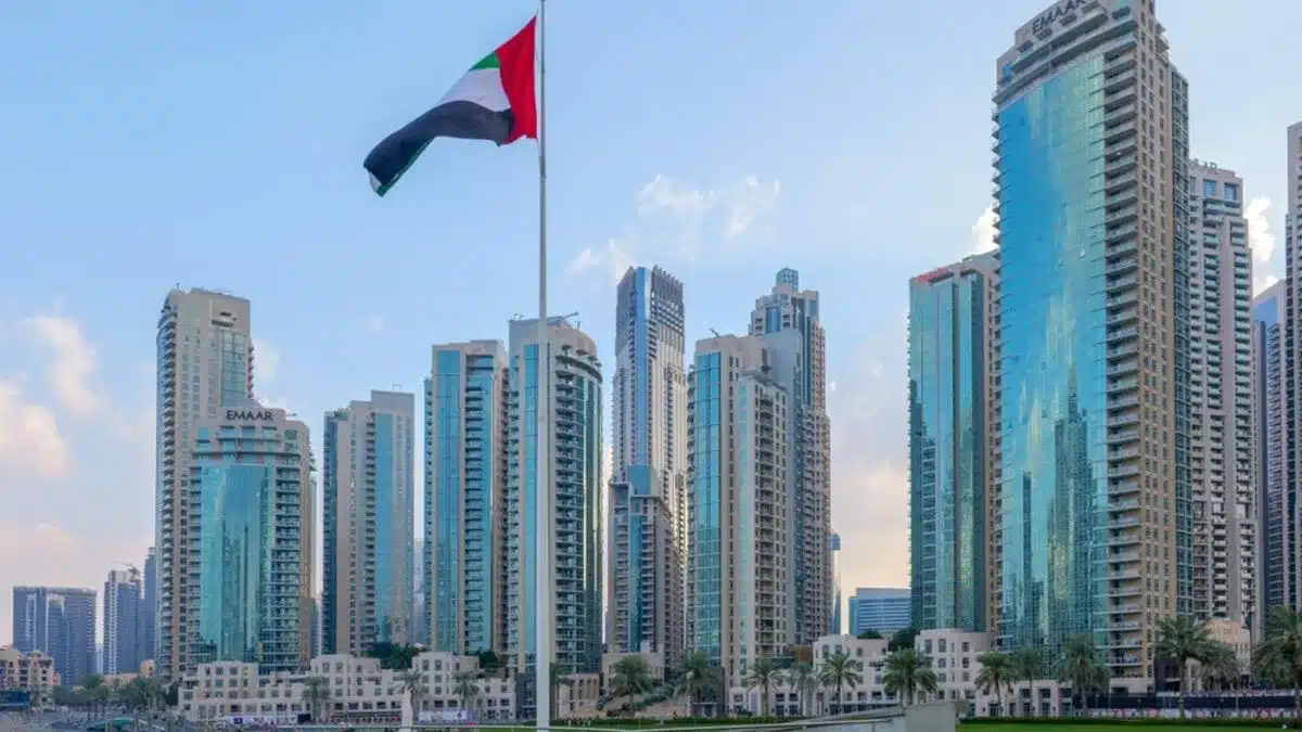 تفاوت قراردادهای دبی و ایران